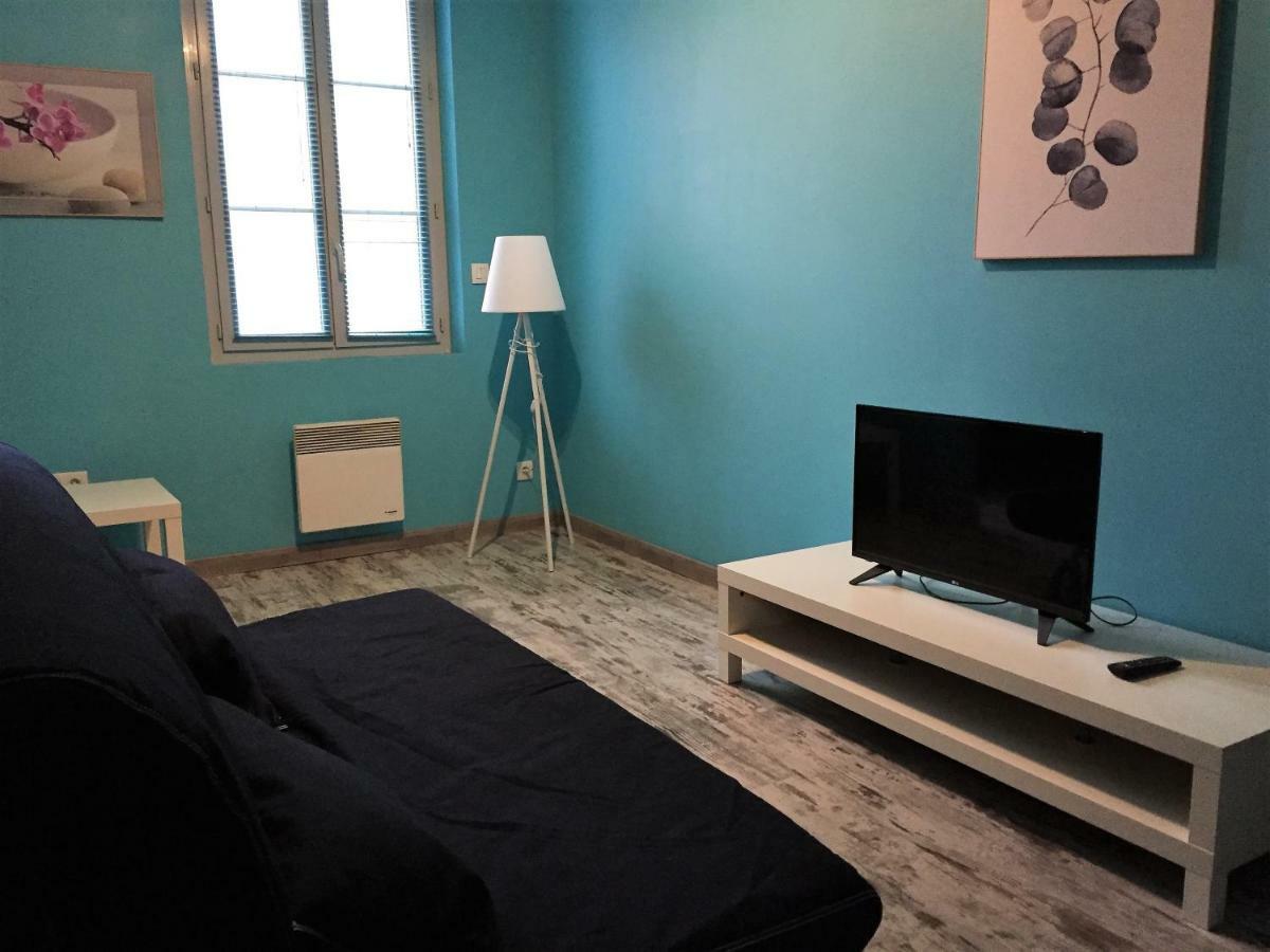 Residence De L'Avenue Тарб Екстериор снимка