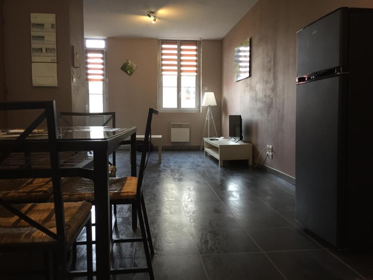 Residence De L'Avenue Тарб Екстериор снимка